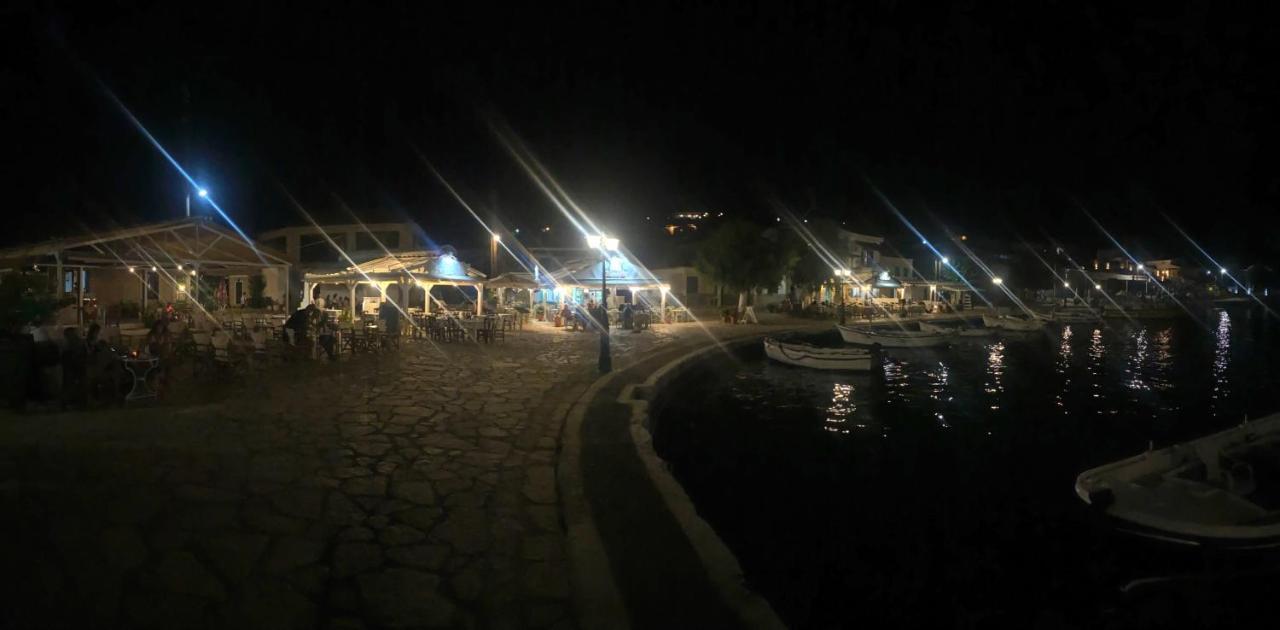Steinturm Mit Dach-Terrasse Zwischen Fluss, Meer Und Gebirge- Spiti Pirgos Paralia Sergoulas Exterior photo